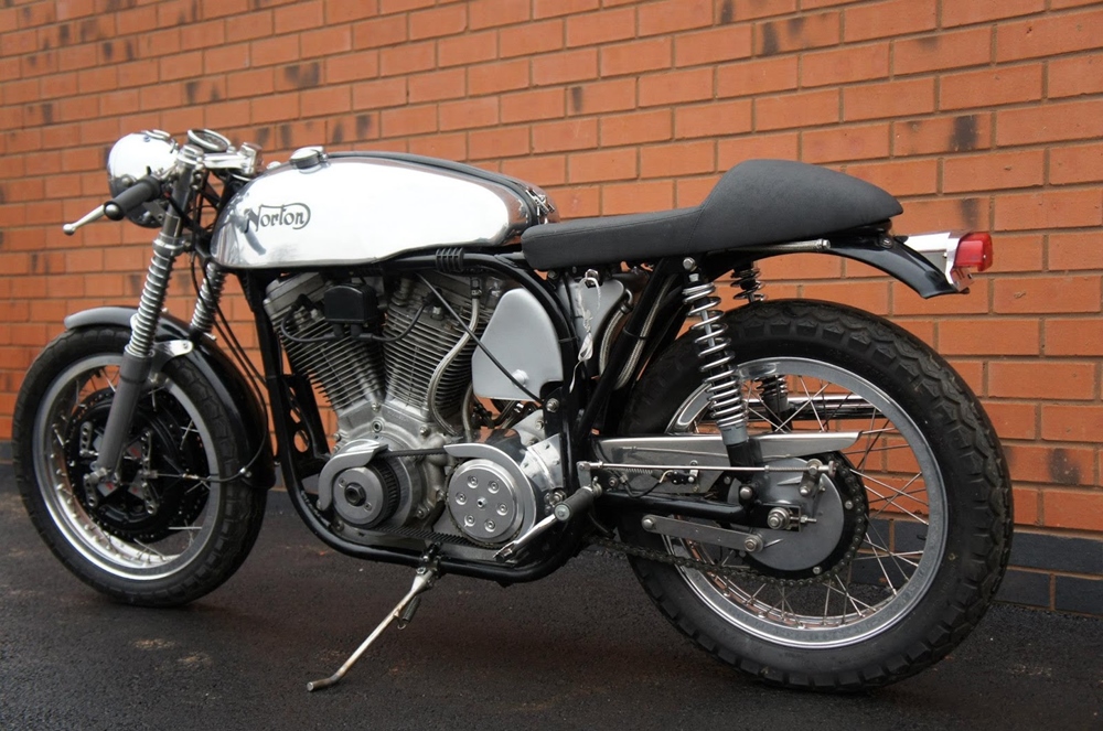 Benelli 1150 Cafe Racer