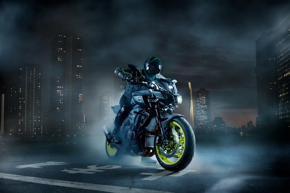 Yamaha mt10 2016