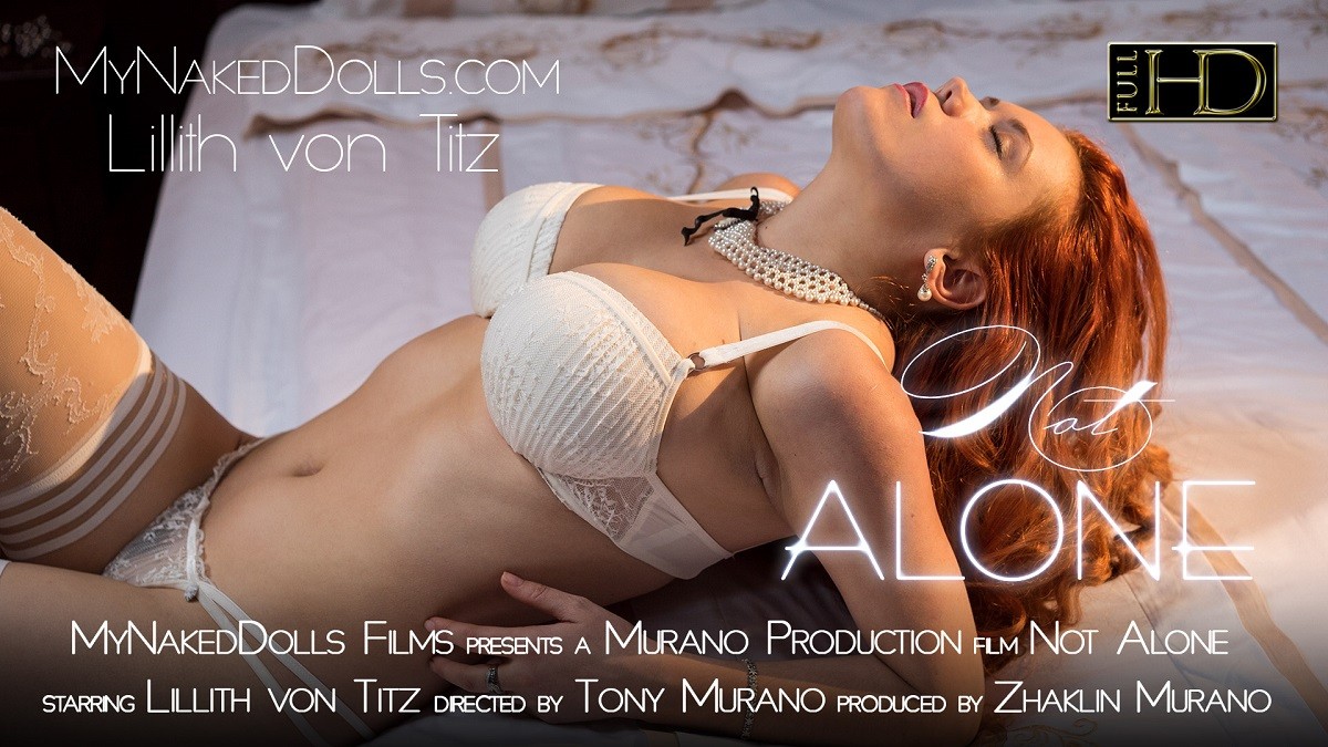 2015-10-24 Lillith von Titz - Not Alone